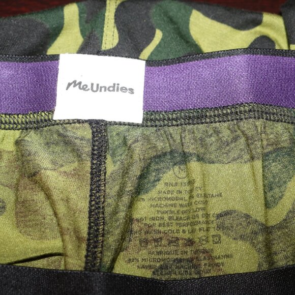 MeUndies green camo men's boxer shorts W/button size medium NWOT - Picture 3 of 4